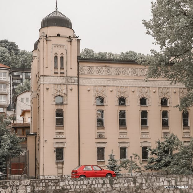 Zwiedzanie Sarajewa: Synagoga w Sarajewie.