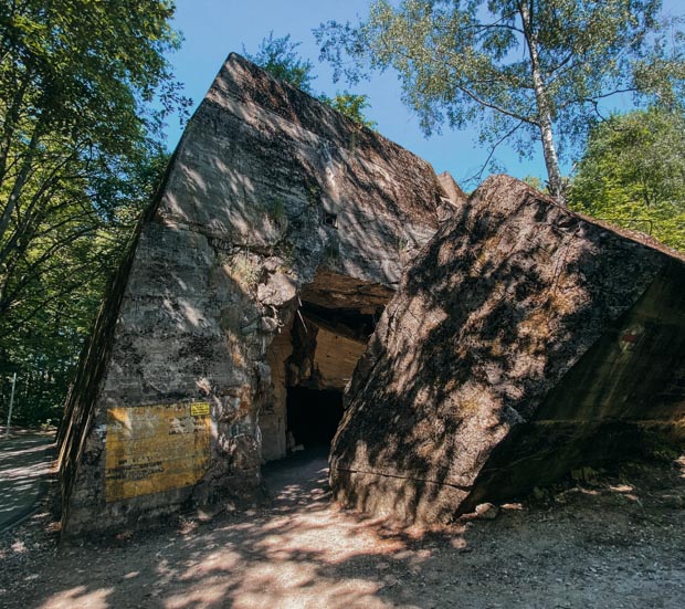 Wilczy Szaniec - bunkry na Mazurach